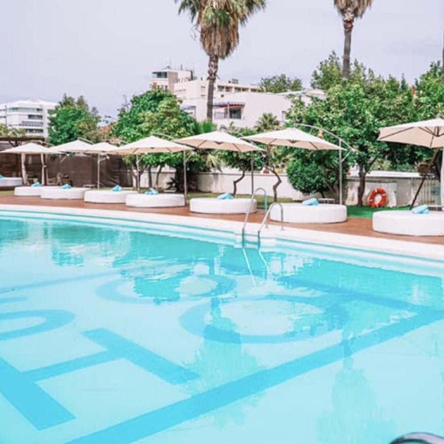 Apartamento La Carihuela - Urb. Eurosol Leilighet Torremolinos Eksteriør bilde