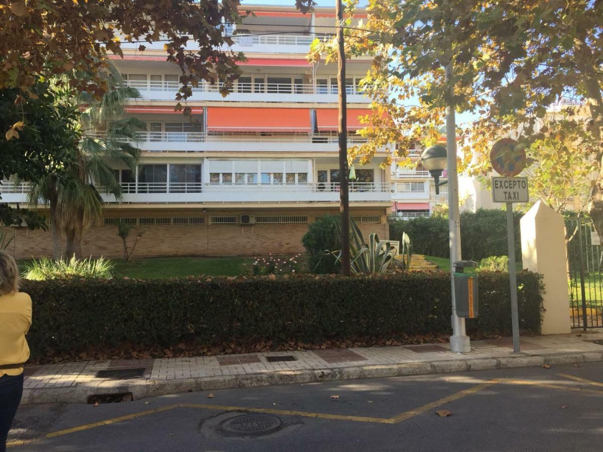 Apartamento La Carihuela - Urb. Eurosol Leilighet Torremolinos Eksteriør bilde